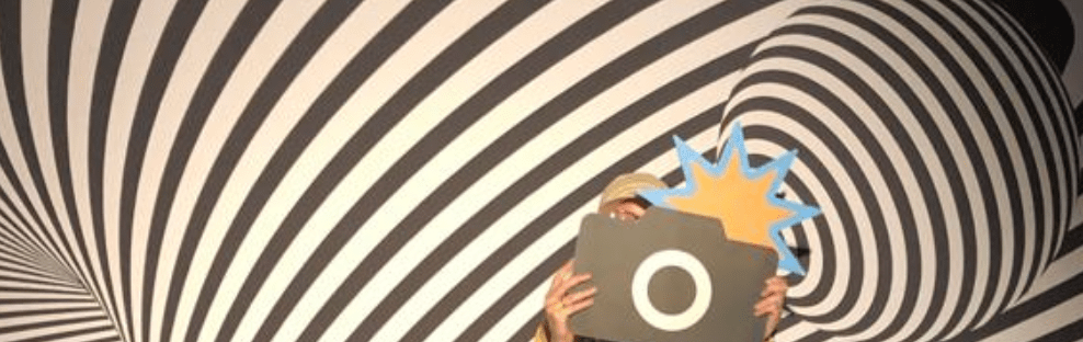 The Dilemma of English and&nbsp;German